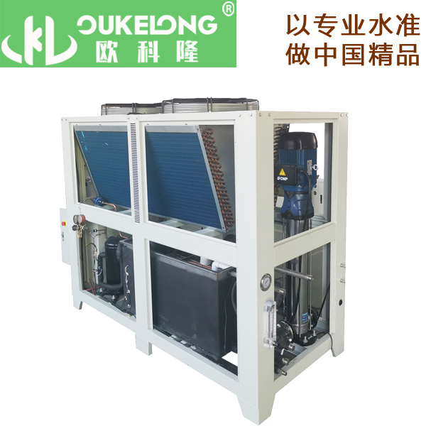15匹風(fēng)冷箱式冷水機